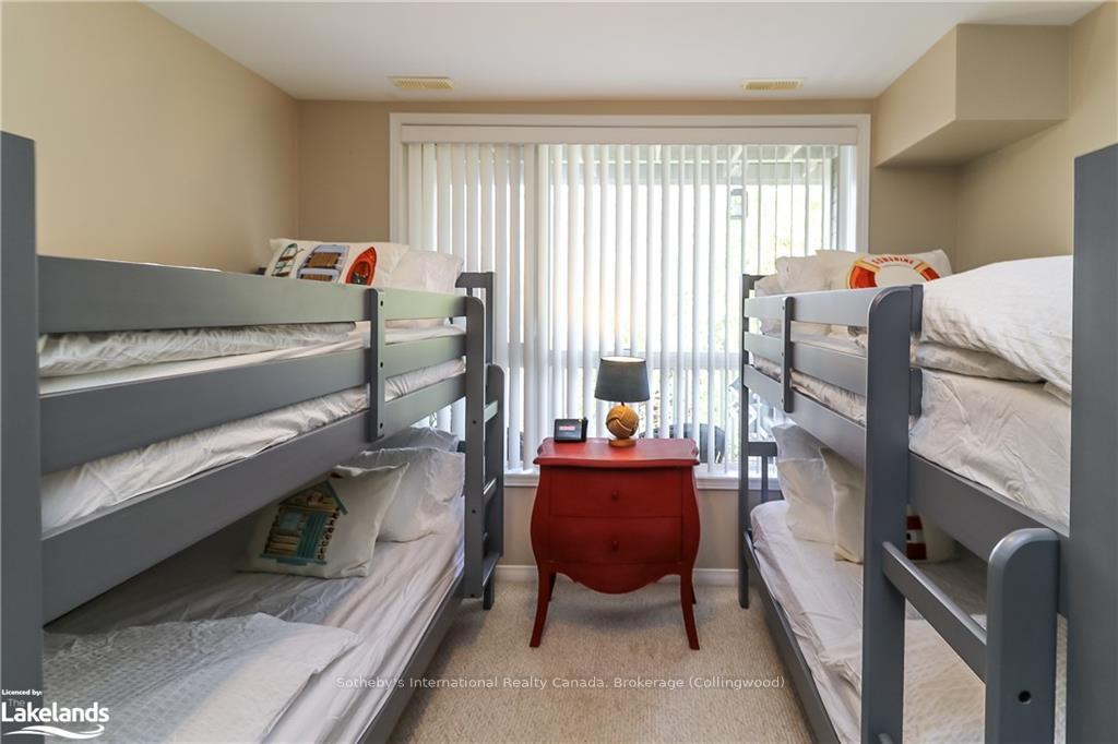 Photo 44 of 938 Cedar Pointe Court, Collingwood — HOMEH