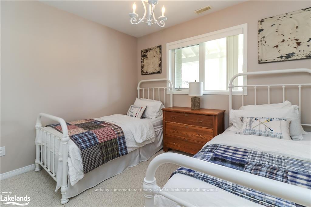 Photo 45 of 938 Cedar Pointe Court, Collingwood — HOMEH