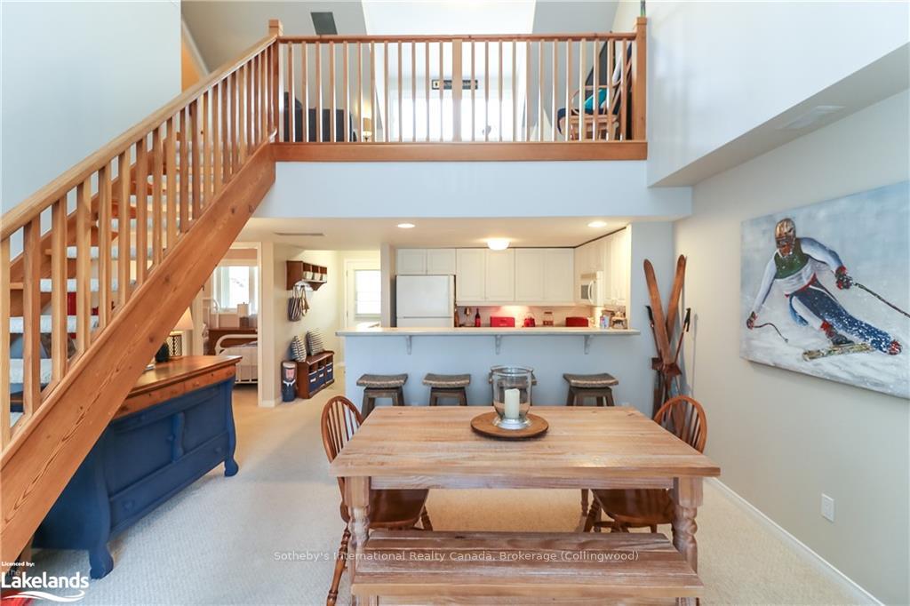 Photo 15 of 938 Cedar Pointe Court, Collingwood — HOMEH