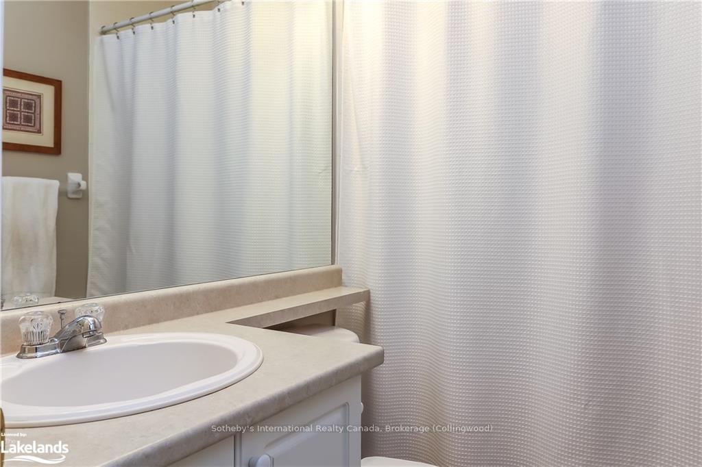 Photo 72 of 938 Cedar Pointe Court, Collingwood — HOMEH