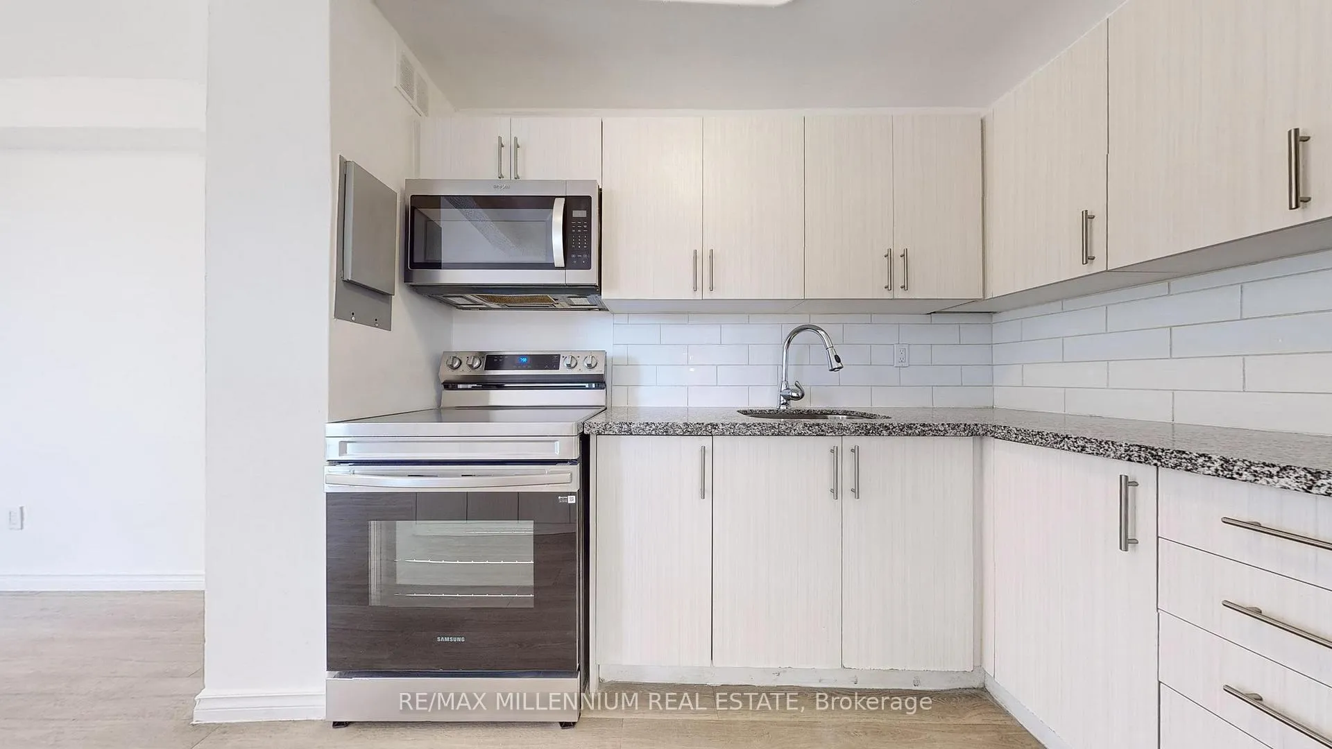 Front of Unit 1003, 221 Melvin Avenue
