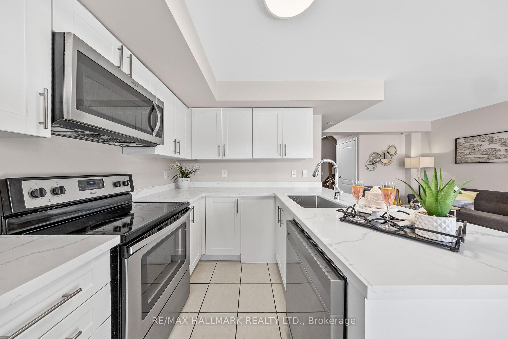 Photo 12 of Unit 111, 2 Dunsheath Way, Markham, Cornell — HOMEH