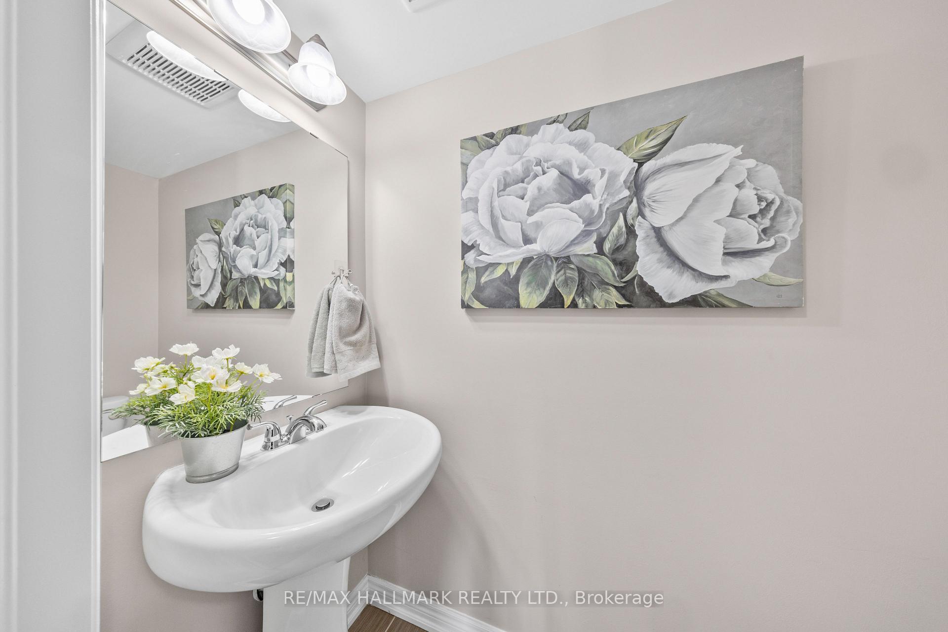 Photo 16 of Unit 111, 2 Dunsheath Way, Markham, Cornell — HOMEH