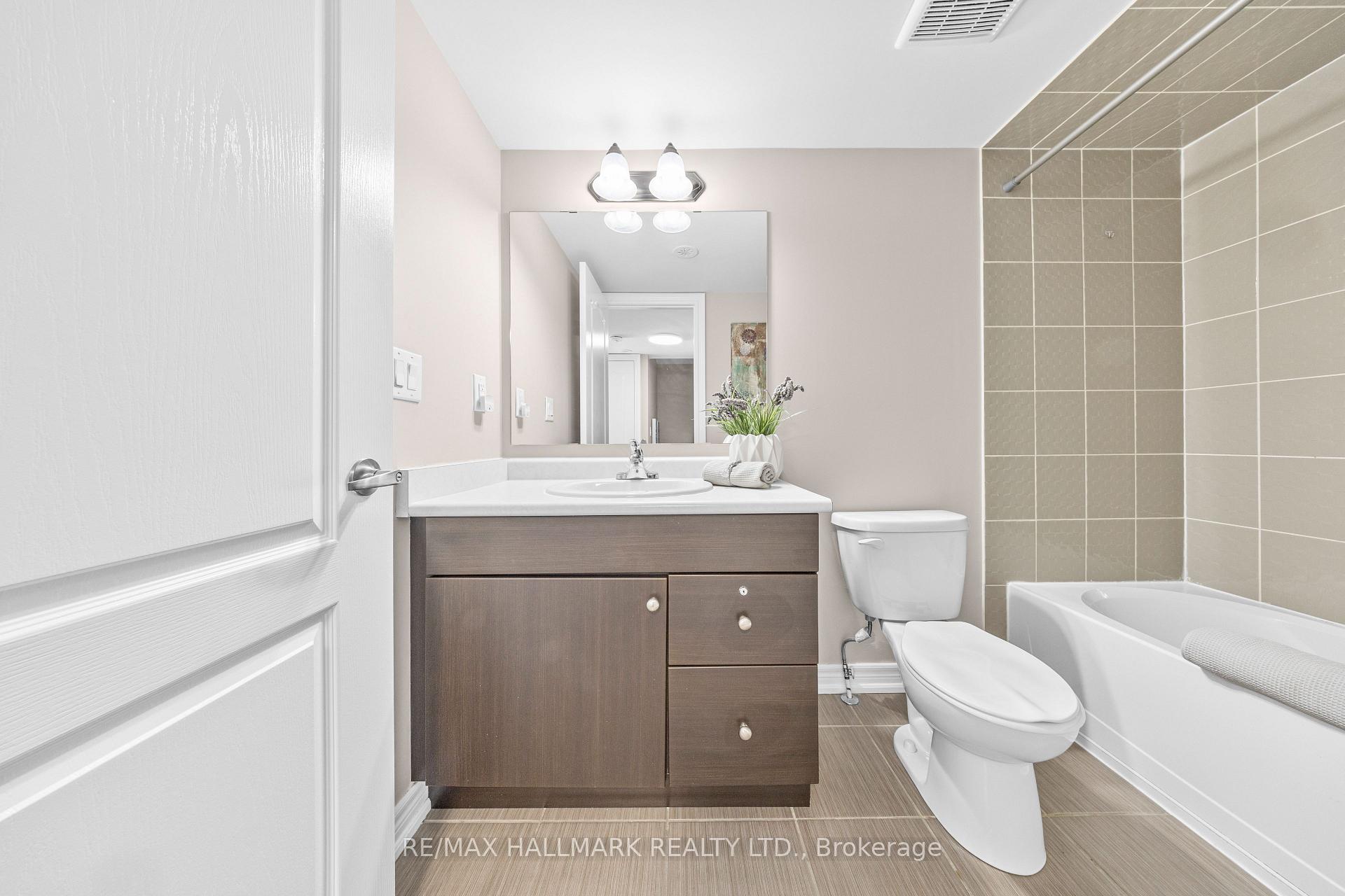 Photo 20 of Unit 111, 2 Dunsheath Way, Markham, Cornell — HOMEH