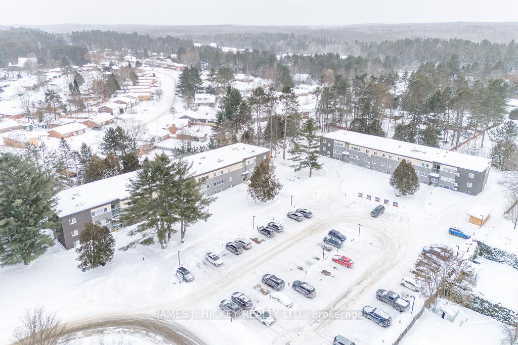 Photo 3 of Unit 110, 25 Tamarack Street, Deep River, Deep River — HOMEH
