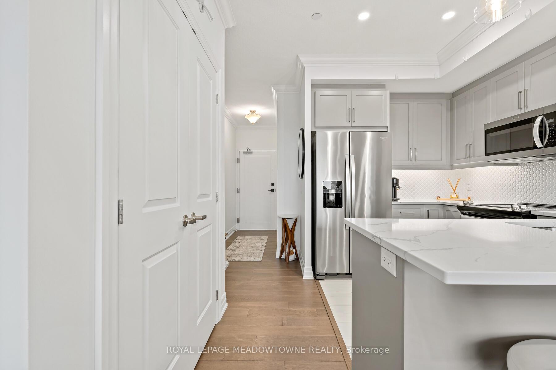 Photo 7 of Unit 801, 1880 Gordon Street, Guelph, Pineridge/Westminster Woods — HOMEH