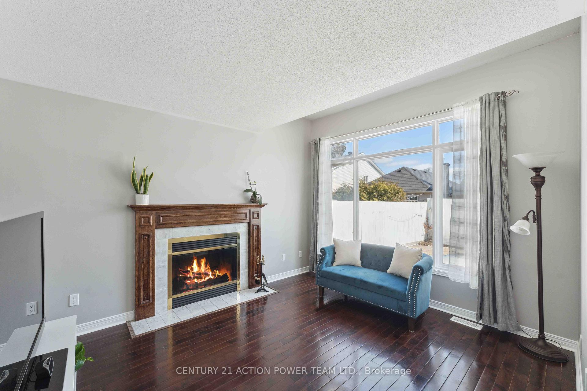 Photo 6 of 13 Avonhurst Avenue, Ottawa, Barrhaven - Longfields — HOMEH