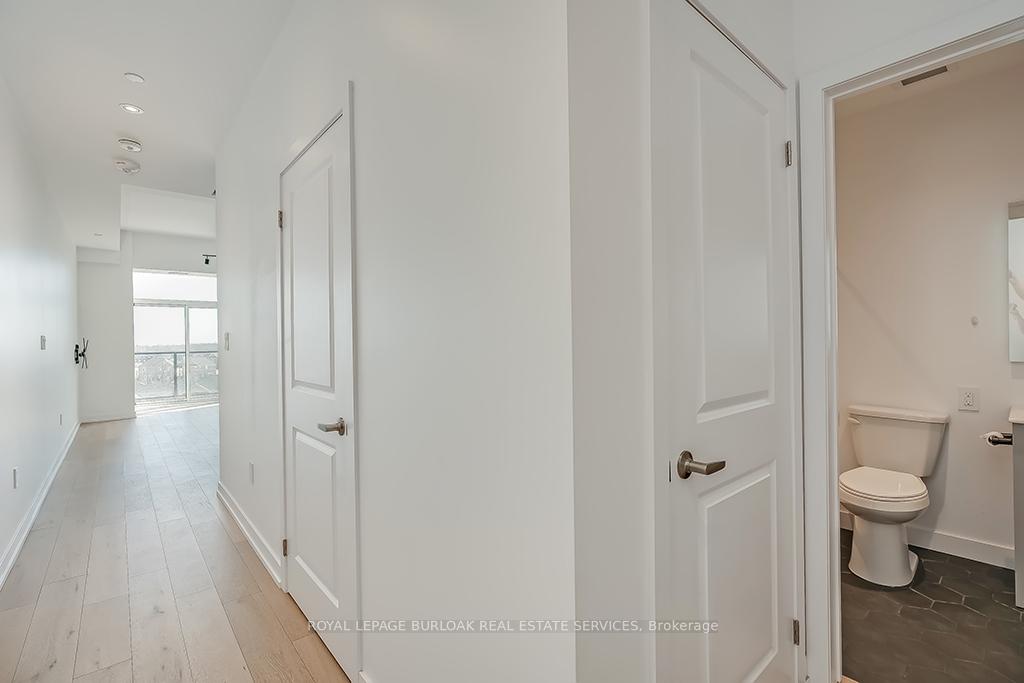 Photo 10 of Unit 512, 450 Dundas Street E, Hamilton, Waterdown — HOMEH