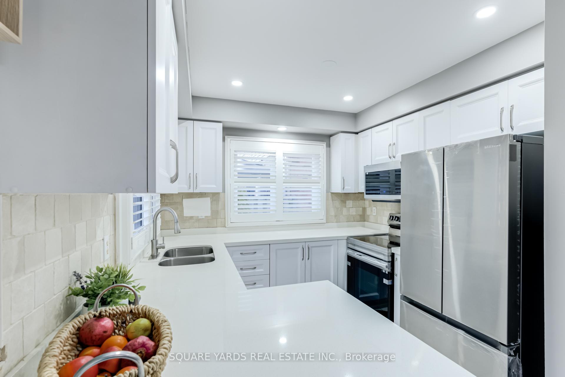 Photo 34 of 17 Alexis Way, Whitby, Williamsburg — HOMEH