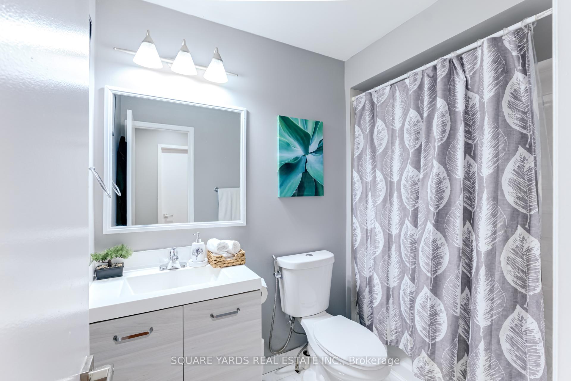 Photo 66 of 17 Alexis Way, Whitby, Williamsburg — HOMEH