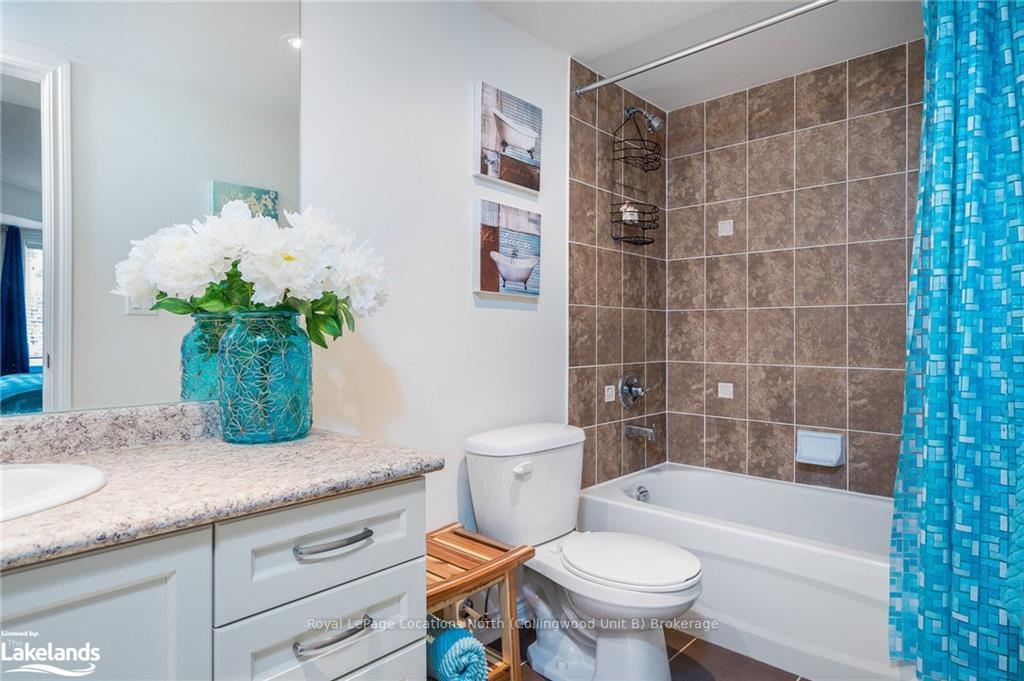Photo 16 of Unit 202, 4 Brandy Lane Drive, Collingwood — HOMEH