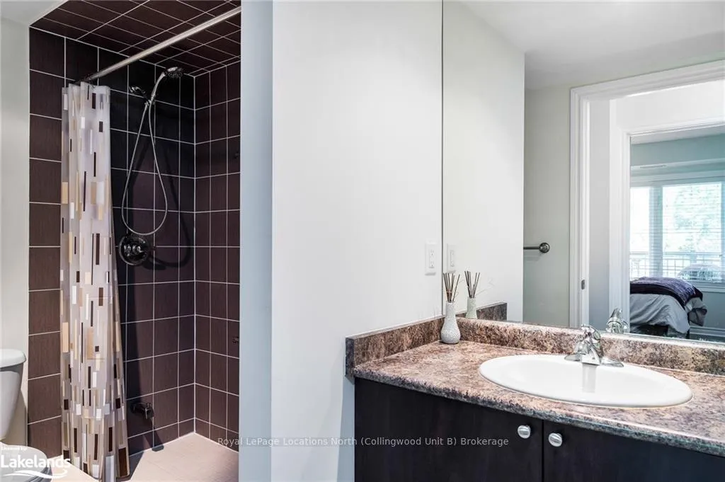 Photo 21 of Unit 202, 4 Brandy Lane Drive, Collingwood — HOMEH