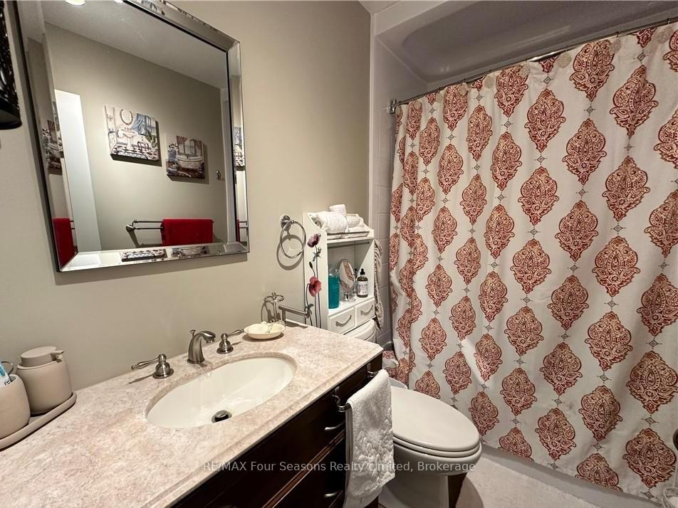 Photo 17 of 615 Tenth Street, Collingwood — HOMEH