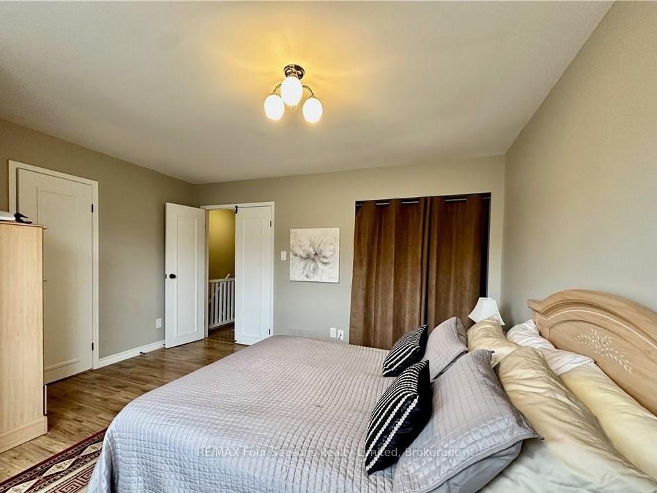 Photo 20 of 615 Tenth Street, Collingwood — HOMEH