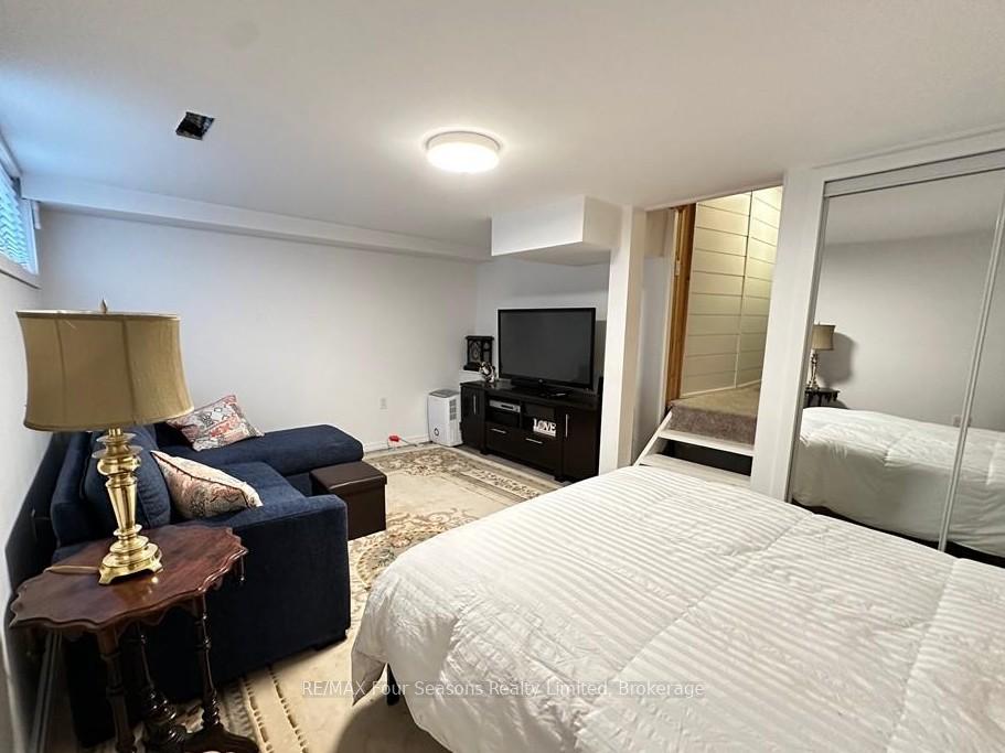 Photo 34 of 615 Tenth Street, Collingwood — HOMEH