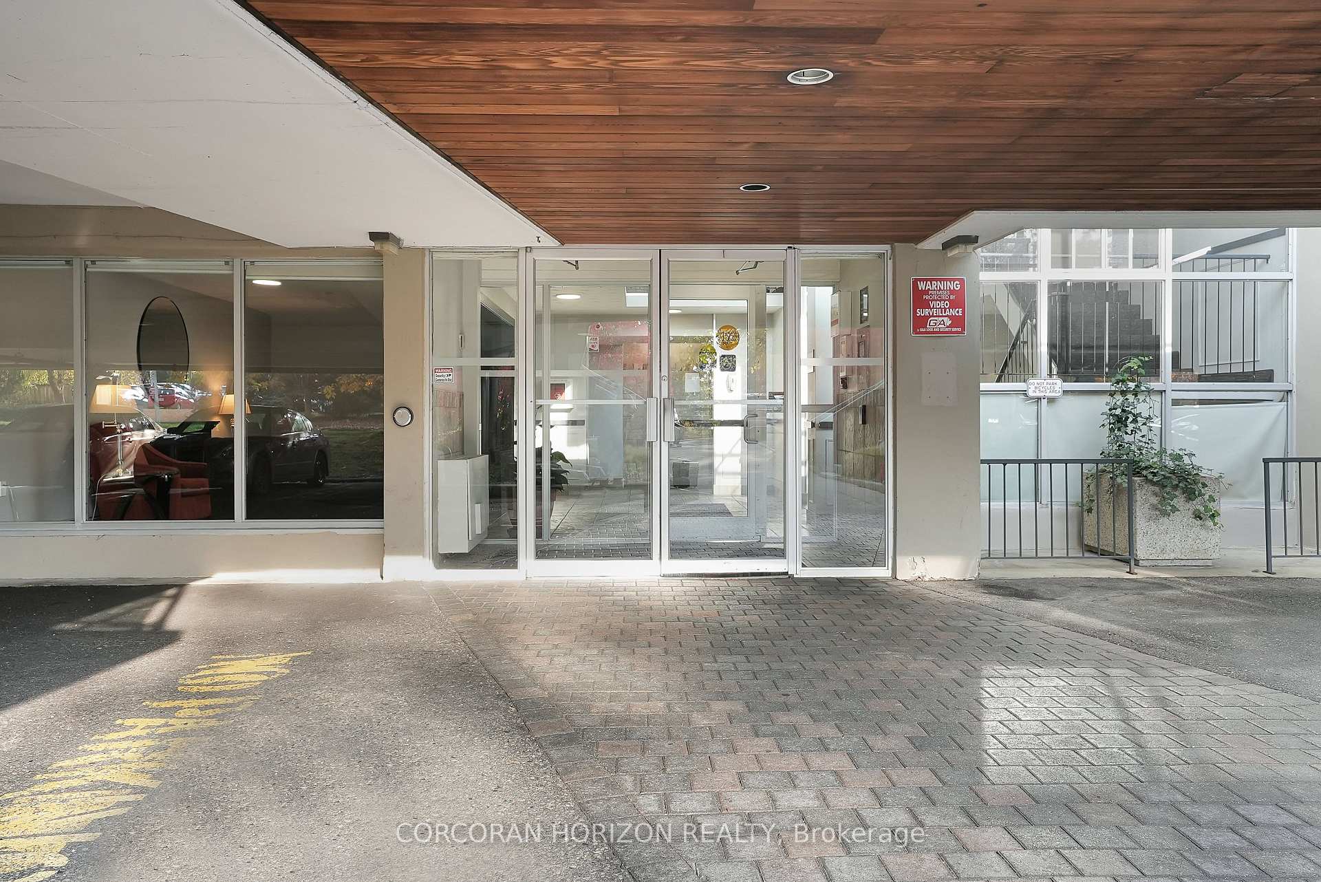 Photo 23 of Unit 409, 58 Bridgeport Road E, Waterloo — HOMEH