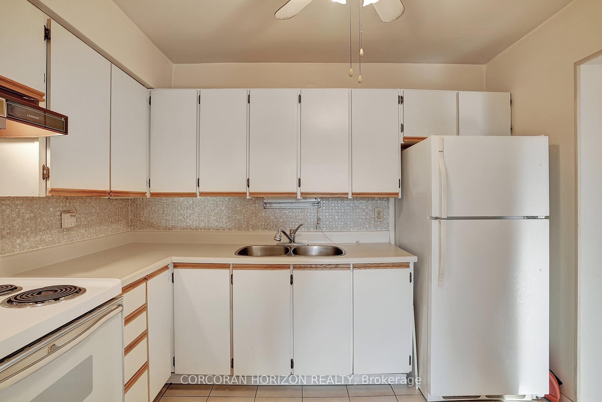 Photo 17 of Unit 409, 58 Bridgeport Road E, Waterloo — HOMEH