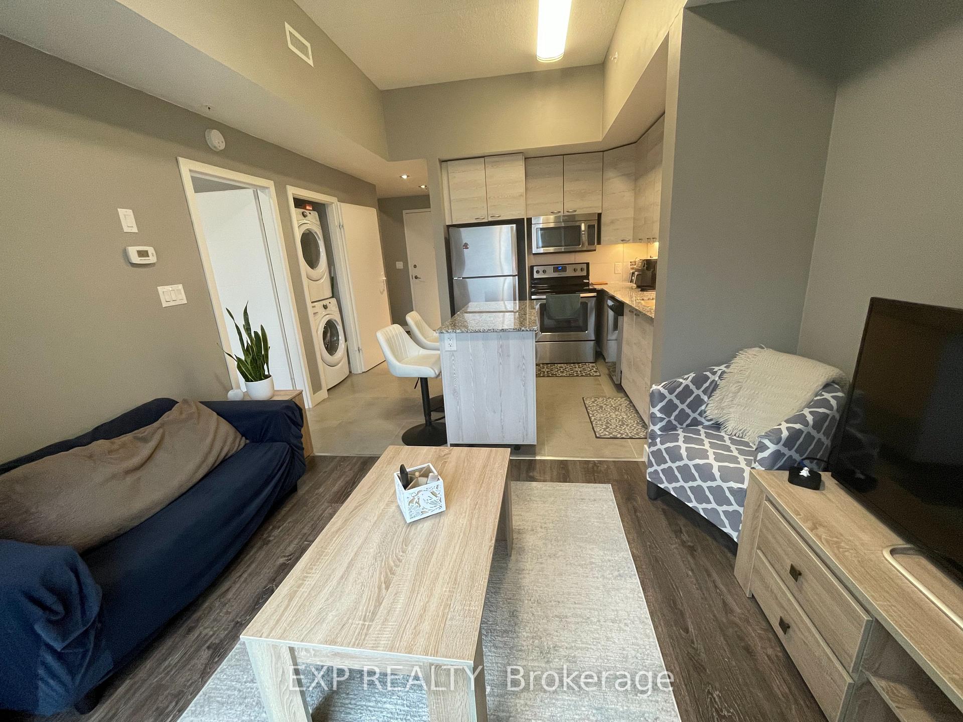 Photo 4 of Unit 802, 280 Lester Street, Waterloo, Beechwood/University — HOMEH