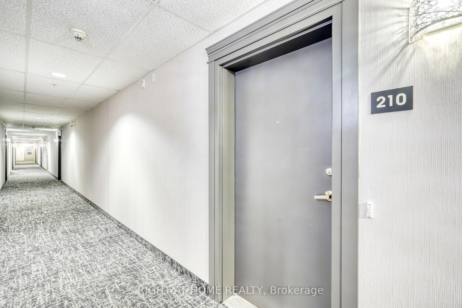 Photo 3 of Unit 210, 39 Ferndale Drive S, Barrie, Ardagh — HOMEH