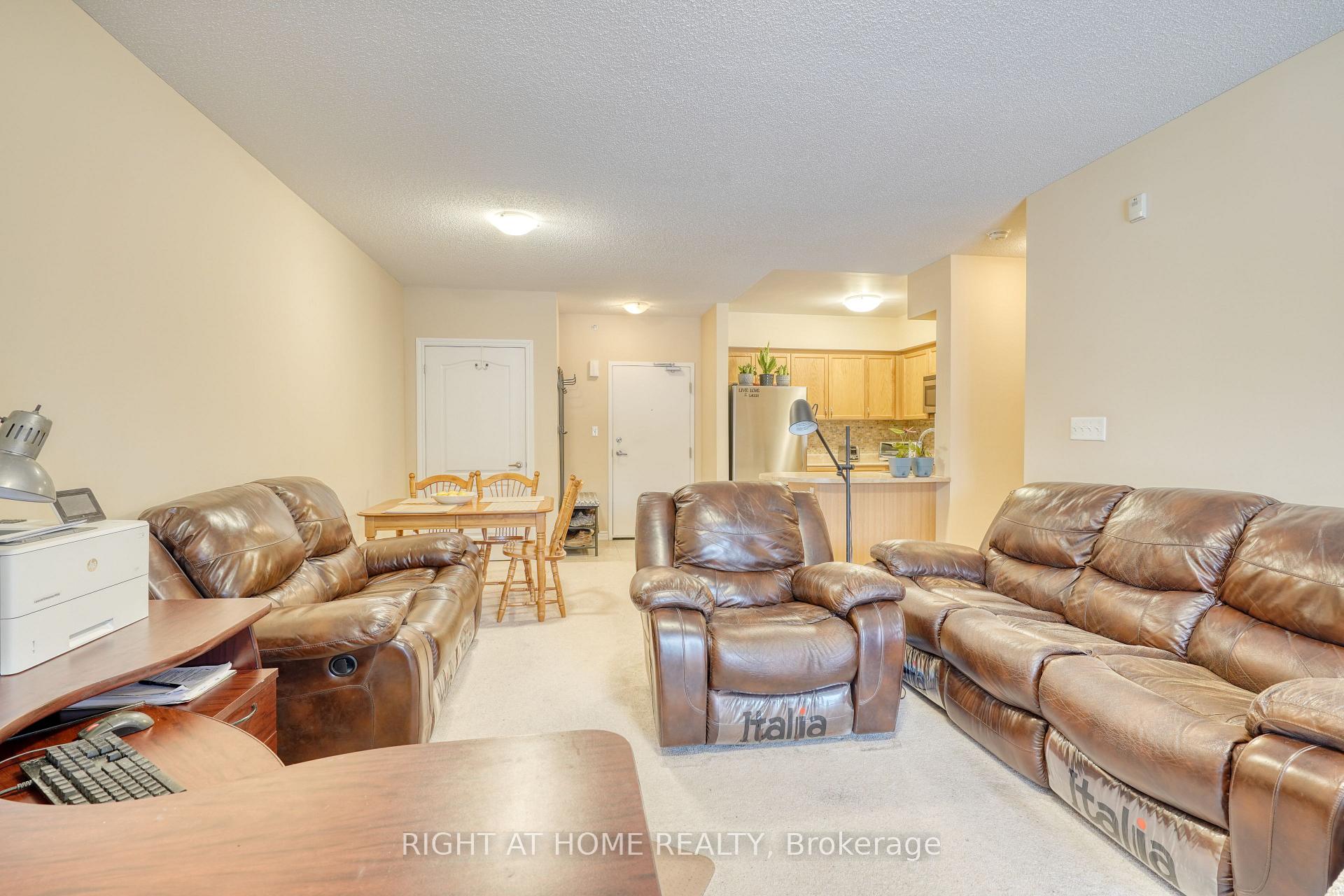 Photo 13 of Unit 210, 39 Ferndale Drive S, Barrie, Ardagh — HOMEH