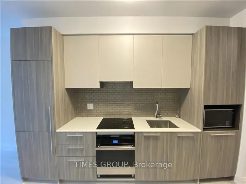 Photo 4 of Unit 906, 65 Broadway Avenue, Toronto, Mount Pleasant West — HOMEH