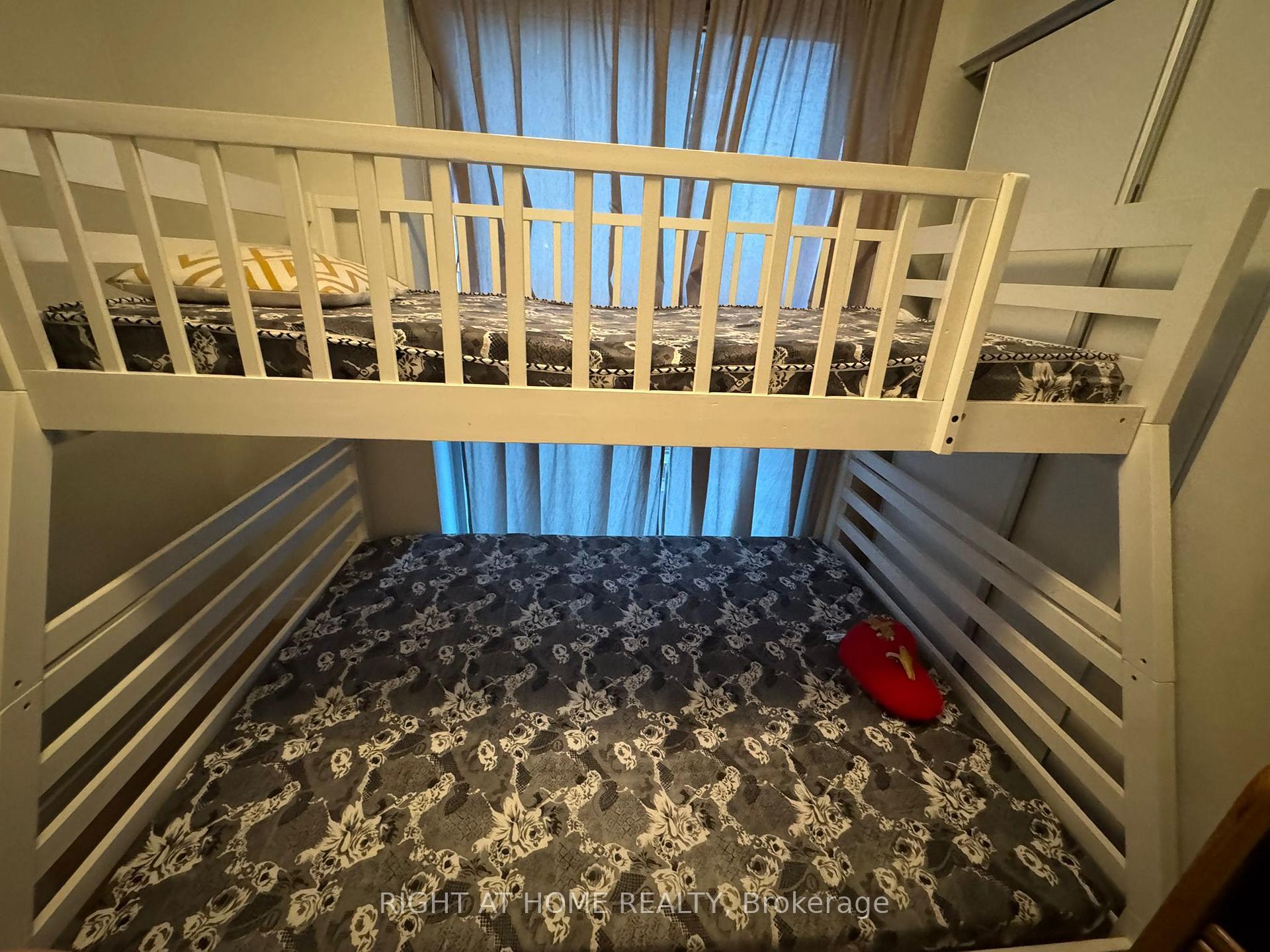 Photo 10 of Unit 1107, 60 Frederick Street, Kitchener, City Commercial Core — HOMEH