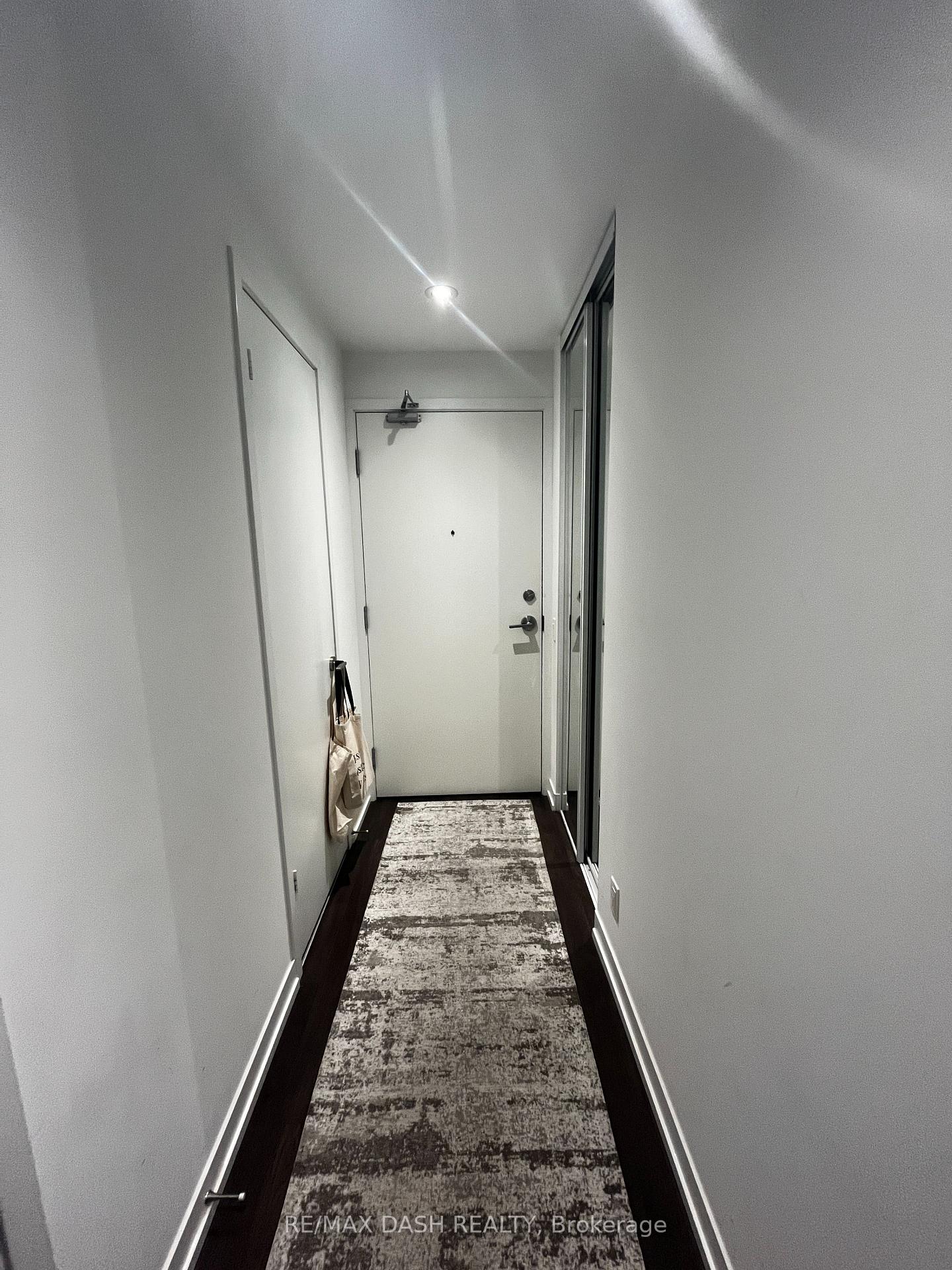 Photo 3 of Unit 606, 5 Buttermill Avenue, Vaughan, Vaughan Corporate Centre — HOMEH