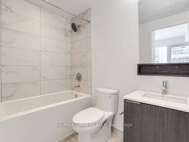 Photo 7 of Unit 606, 5 Buttermill Avenue, Vaughan, Vaughan Corporate Centre — HOMEH