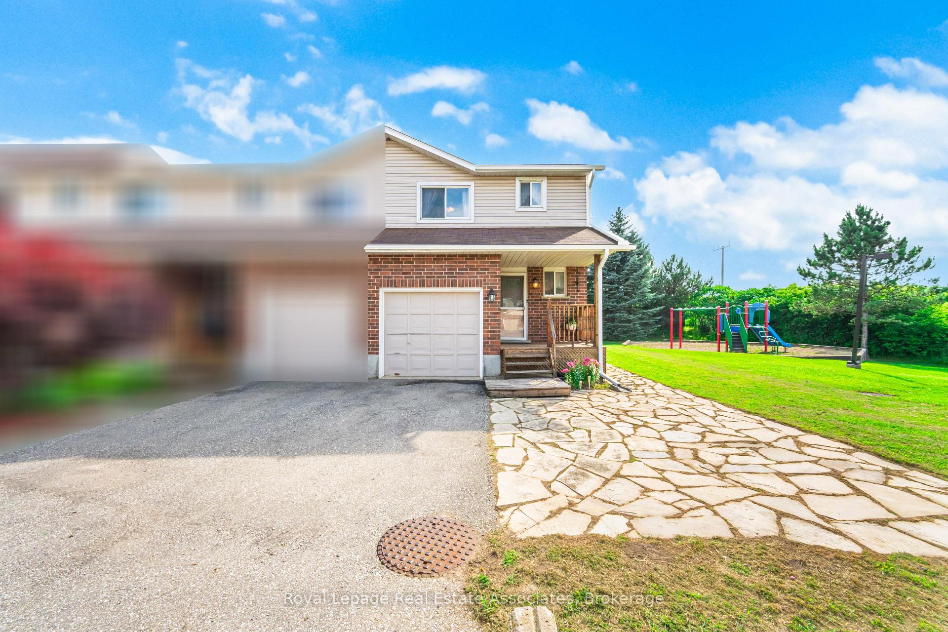 Photo 1 of Unit 5, 360 Cornridge Place, Waterloo — HOMEH