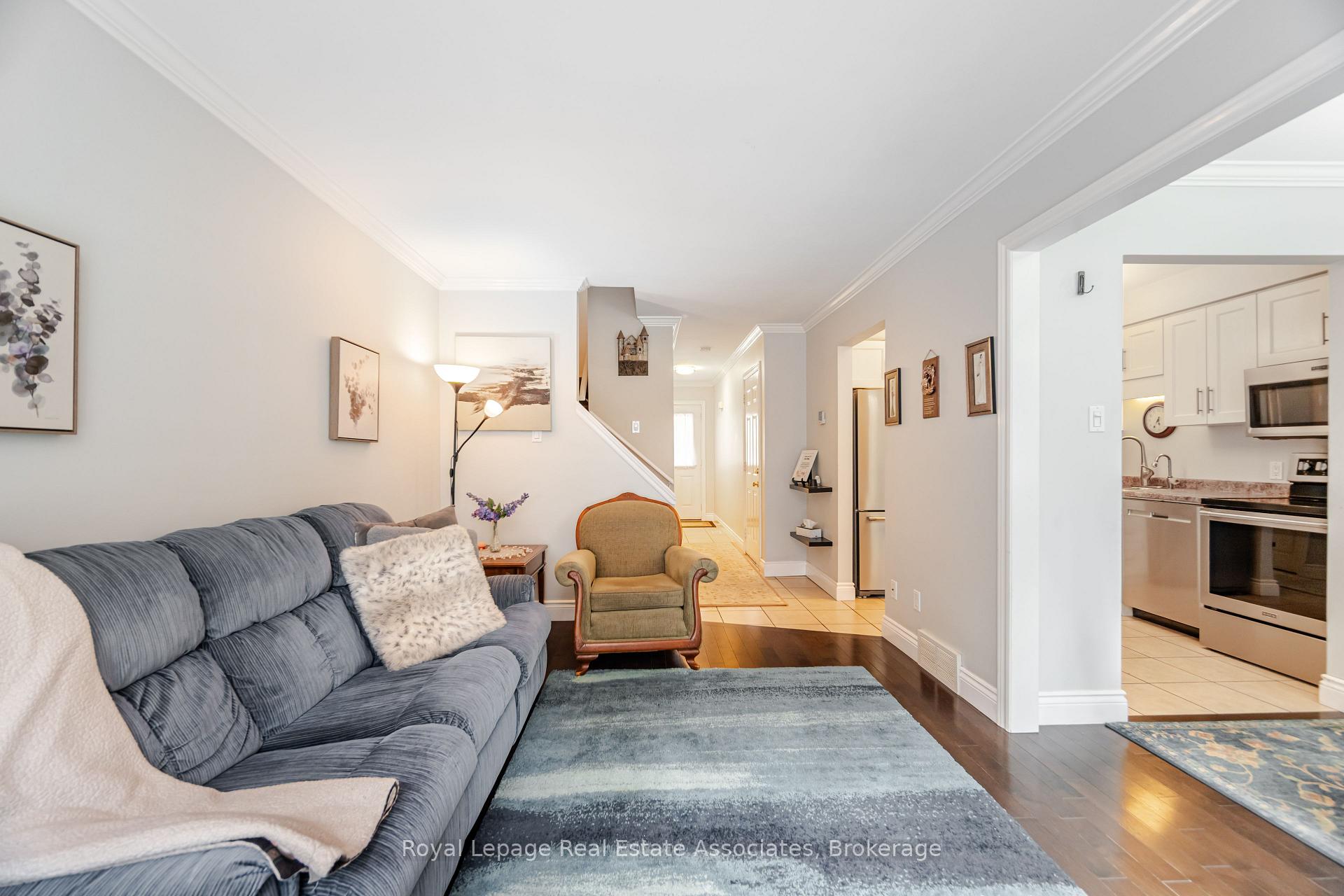 Photo 11 of Unit 5, 360 Cornridge Place, Waterloo — HOMEH