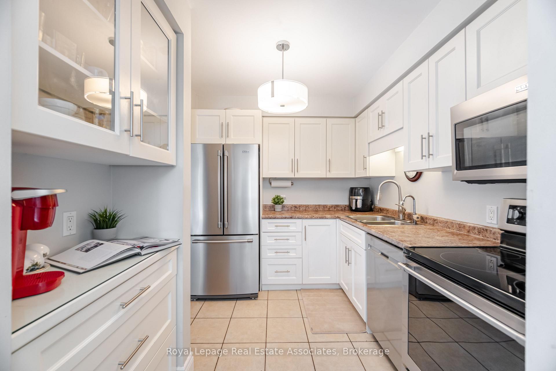 Photo 16 of Unit 5, 360 Cornridge Place, Waterloo — HOMEH