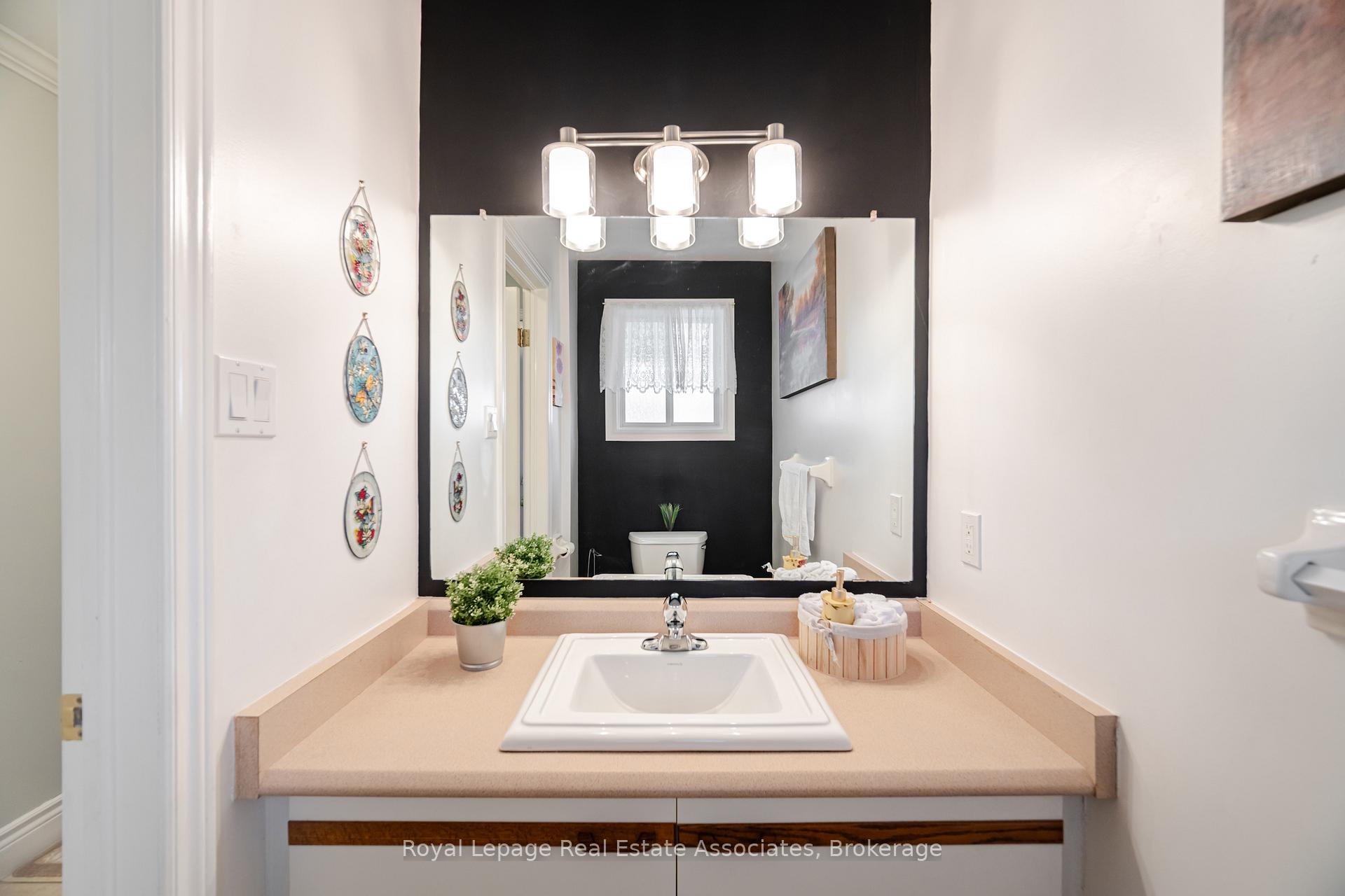 Photo 21 of Unit 5, 360 Cornridge Place, Waterloo — HOMEH