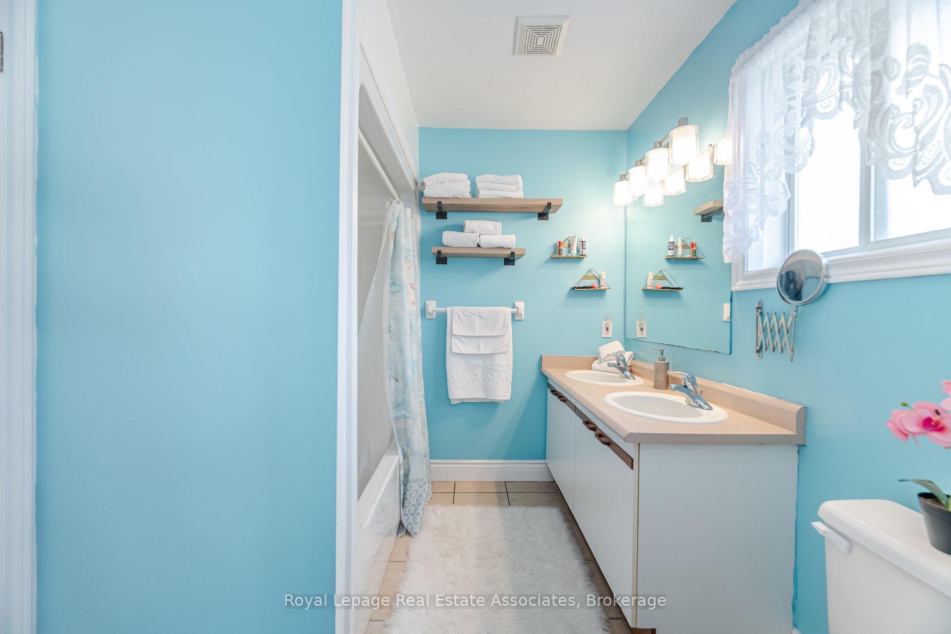 Photo 28 of Unit 5, 360 Cornridge Place, Waterloo — HOMEH