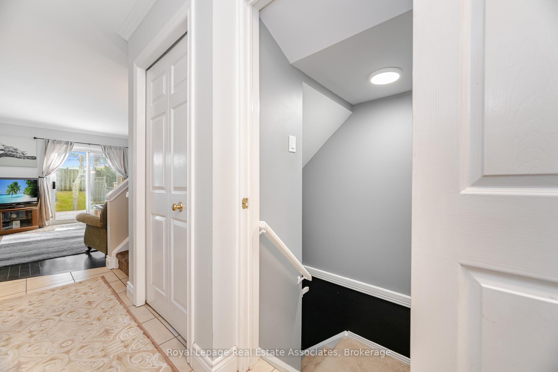 Photo 35 of Unit 5, 360 Cornridge Place, Waterloo — HOMEH