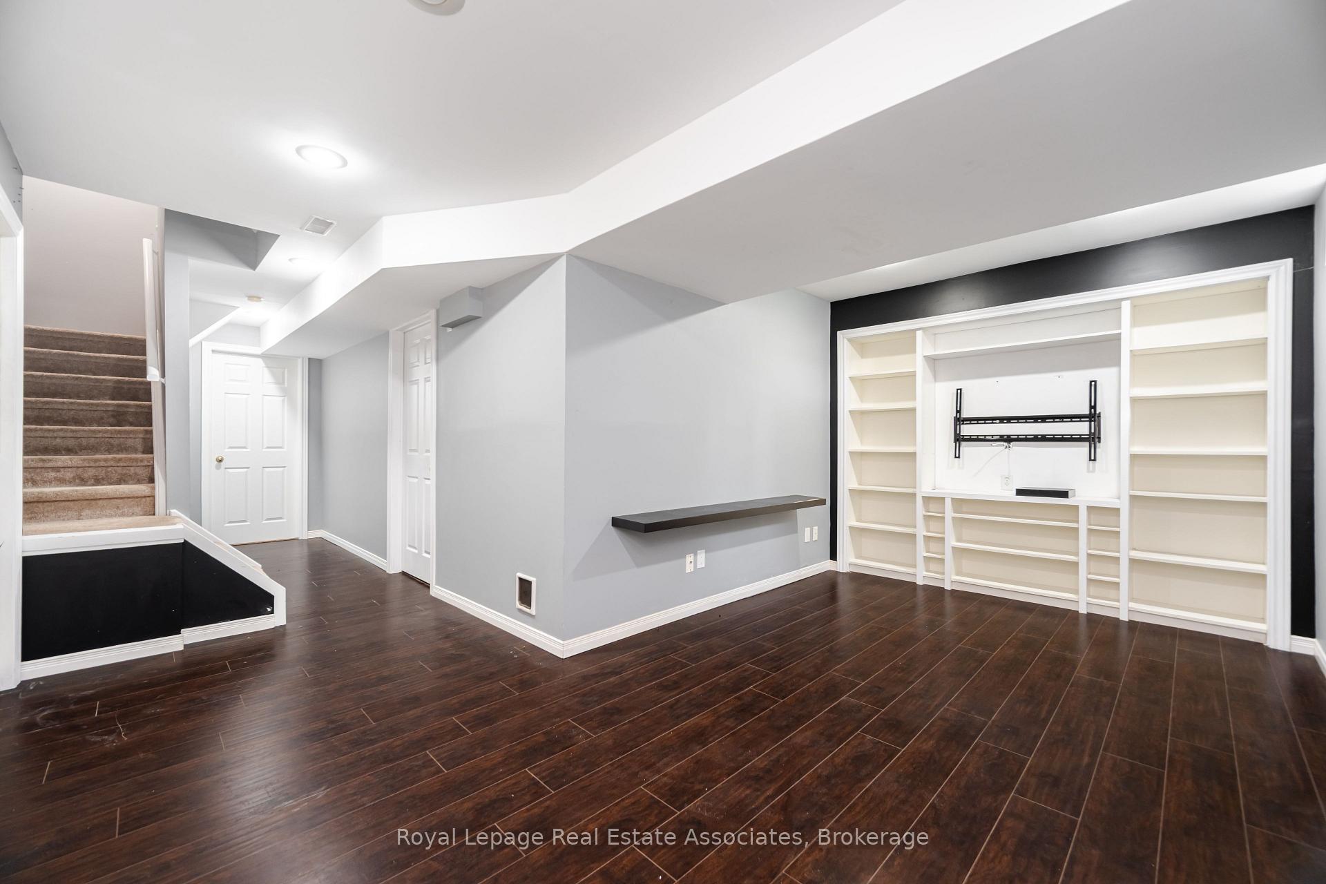 Photo 40 of Unit 5, 360 Cornridge Place, Waterloo — HOMEH