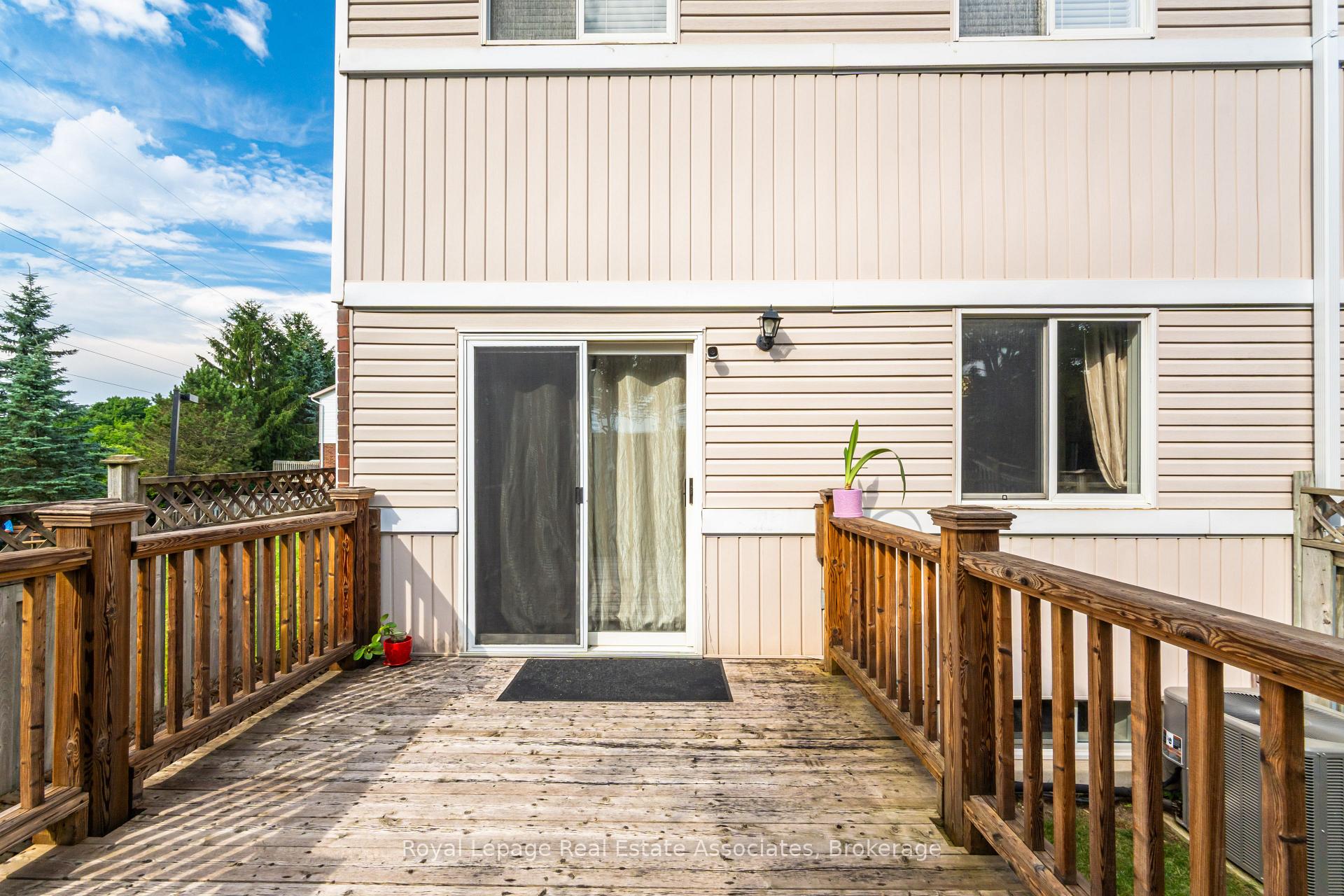 Photo 43 of Unit 5, 360 Cornridge Place, Waterloo — HOMEH