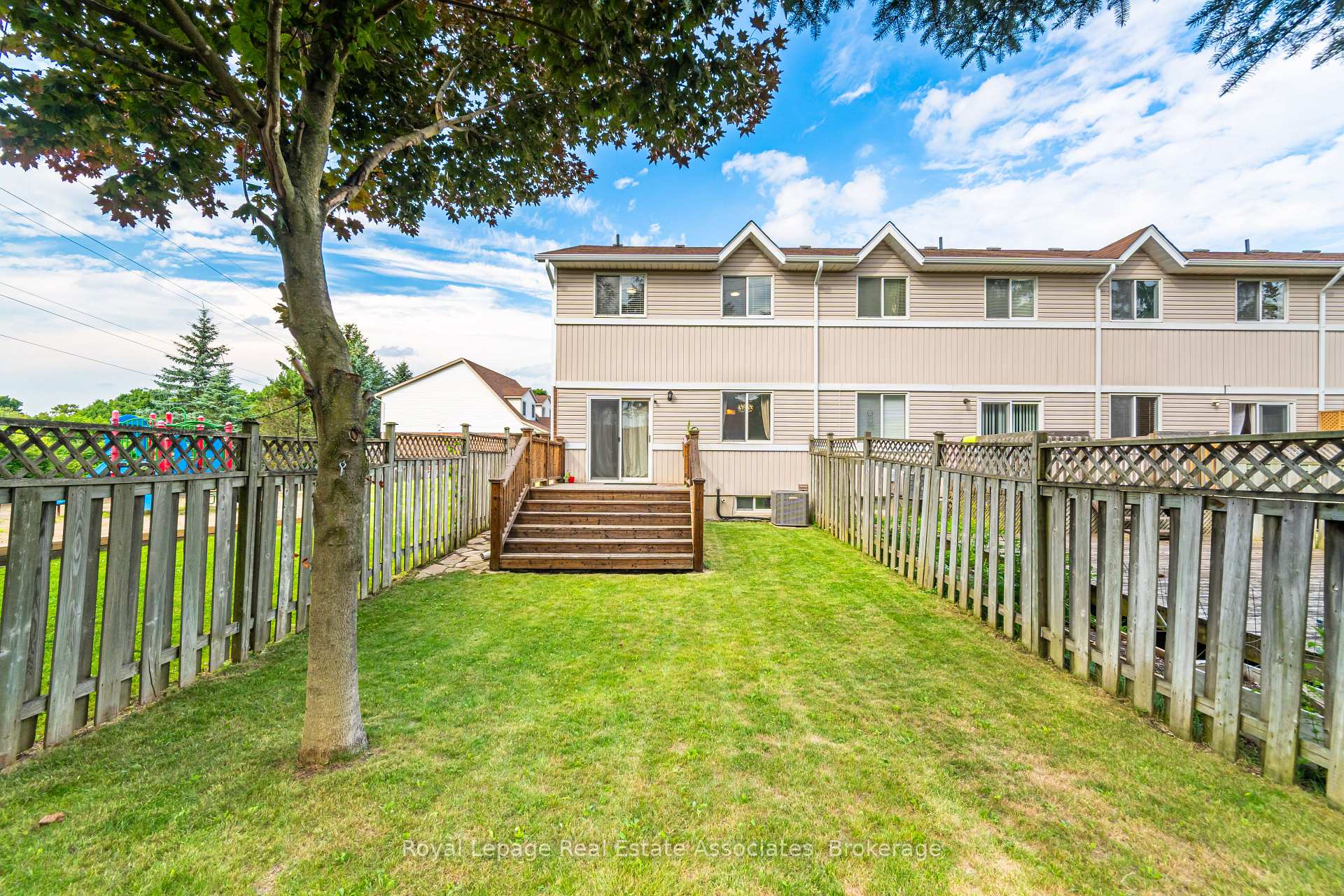 Photo 48 of Unit 5, 360 Cornridge Place, Waterloo — HOMEH
