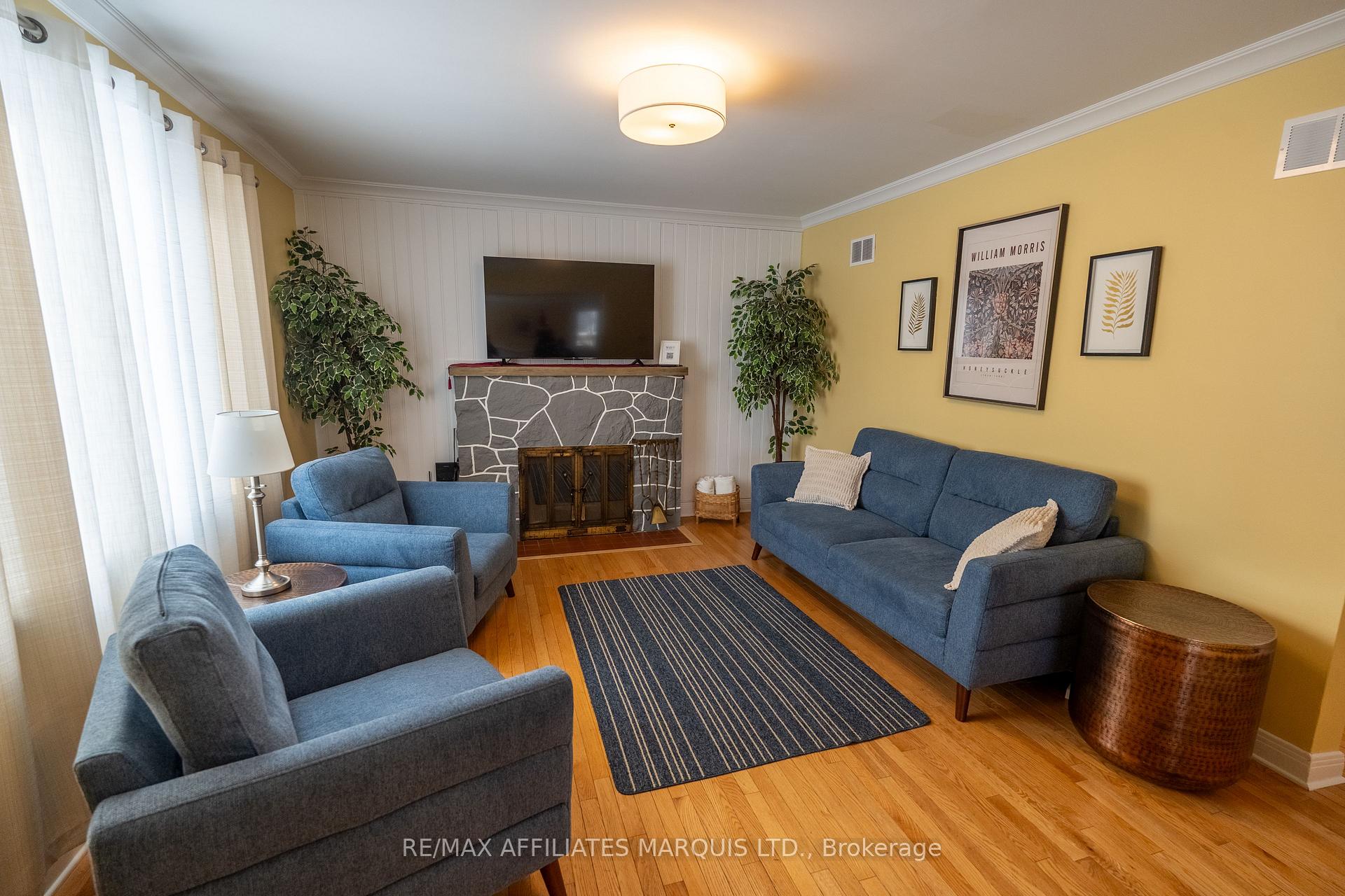 Photo 12 of 7 Old Orchard Avenue, Cornwall — HOMEH