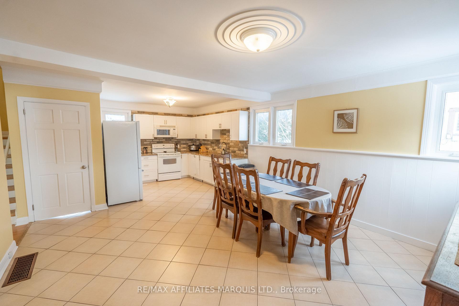 Photo 13 of 7 Old Orchard Avenue, Cornwall — HOMEH