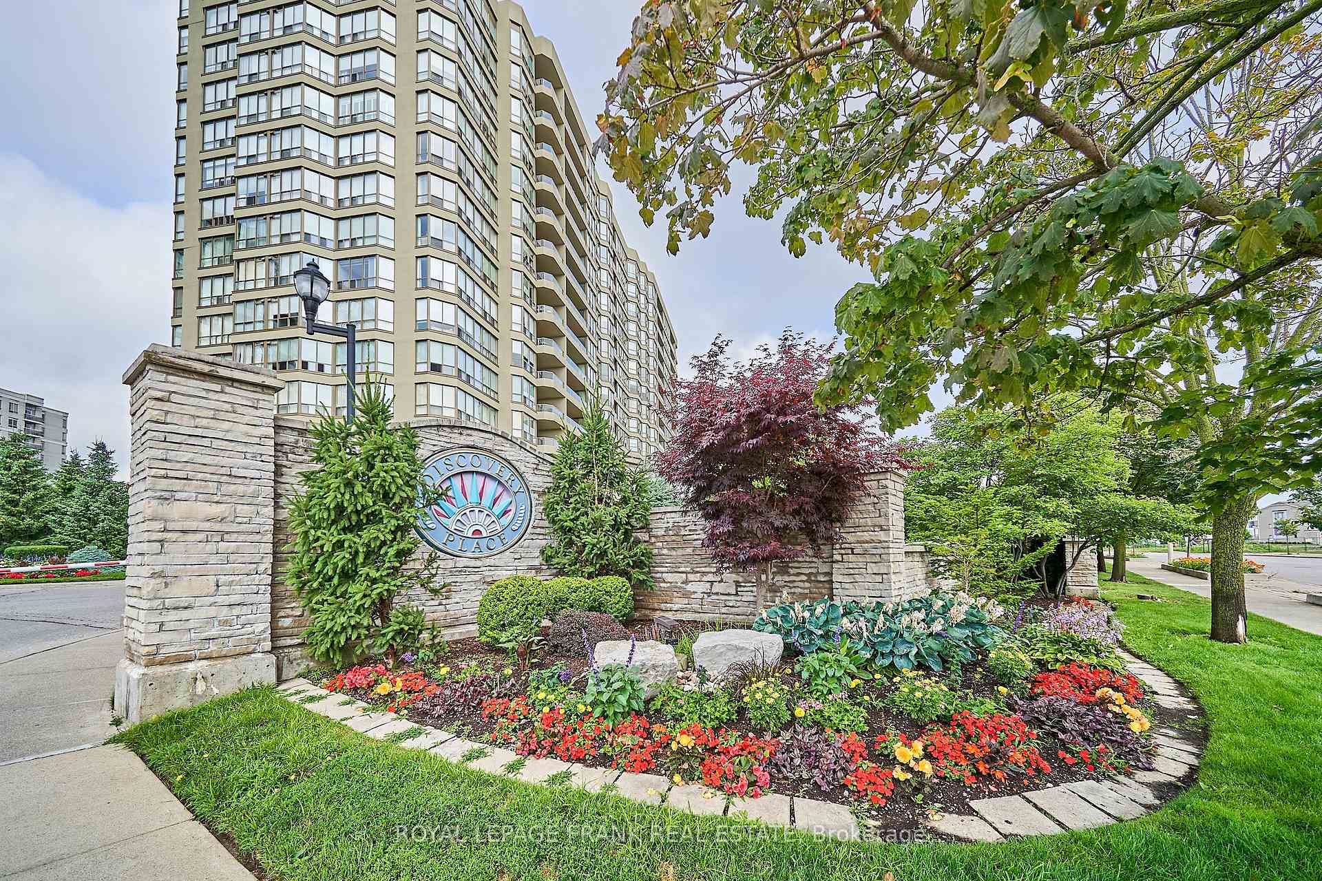 Photo 1 of Unit 107, 1890 Valley Farm Road, Pickering, Town Centre — HOMEH