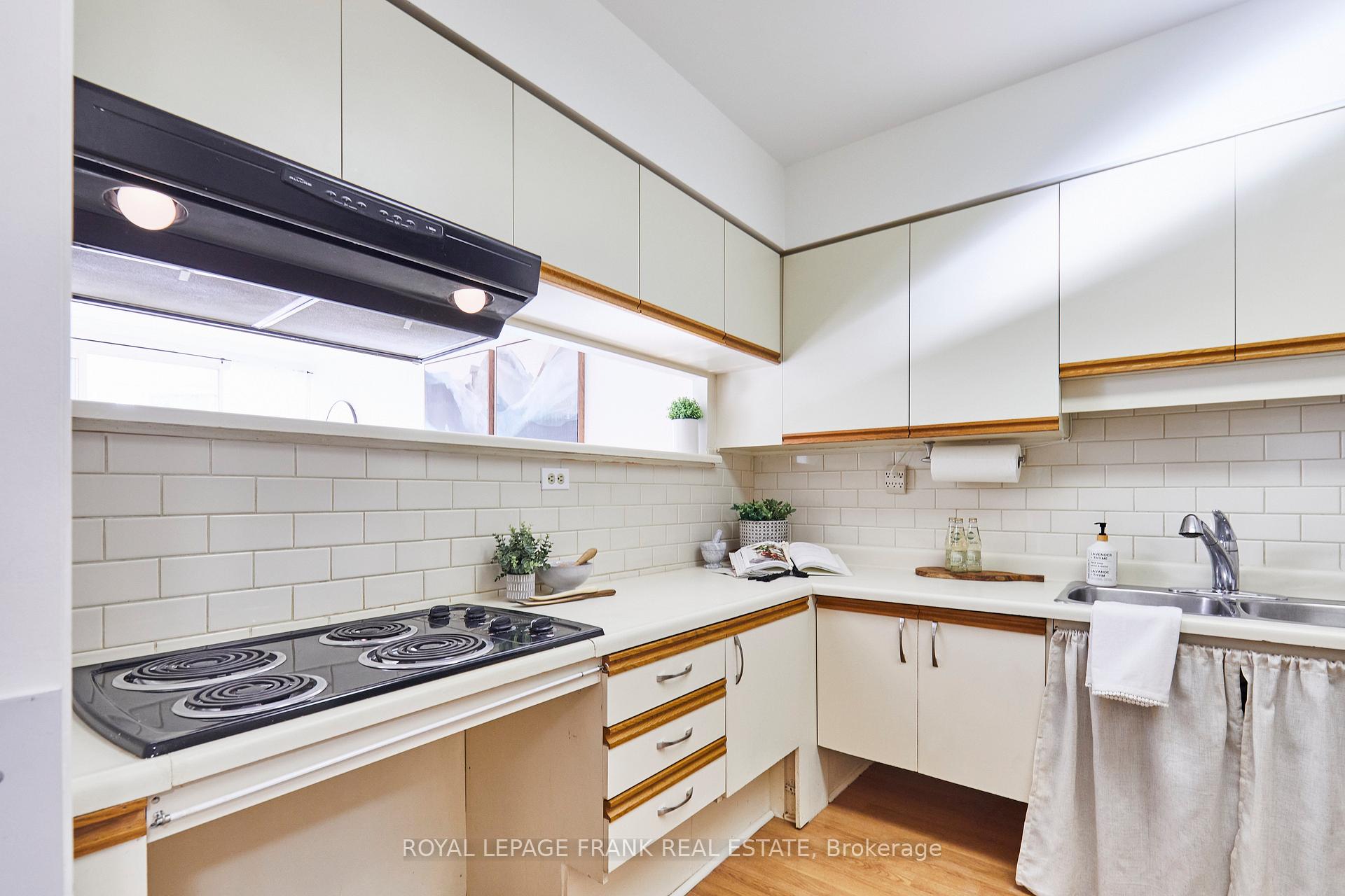 Photo 23 of Unit 107, 1890 Valley Farm Road, Pickering, Town Centre — HOMEH
