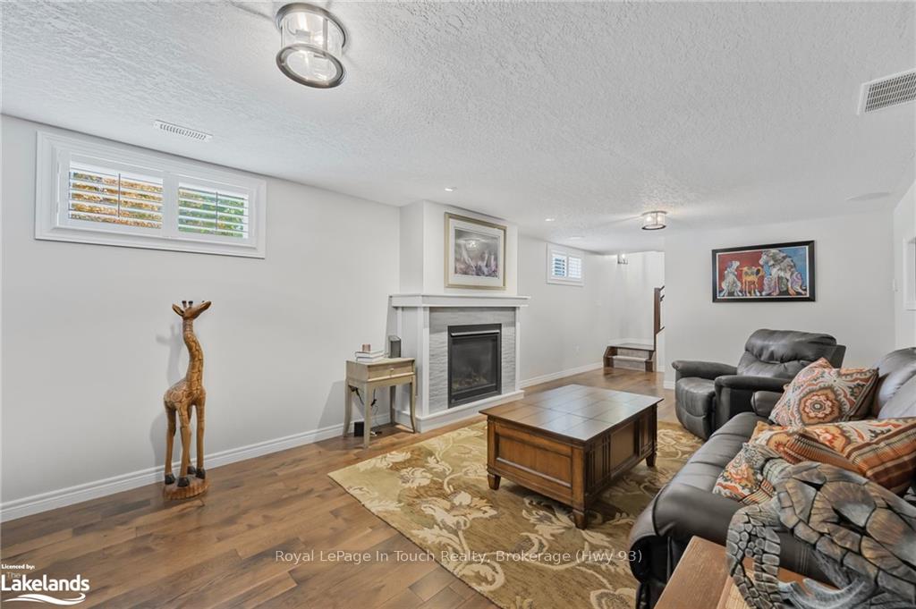 Photo 20 of 814 Jane Boulevard, Midland — HOMEH