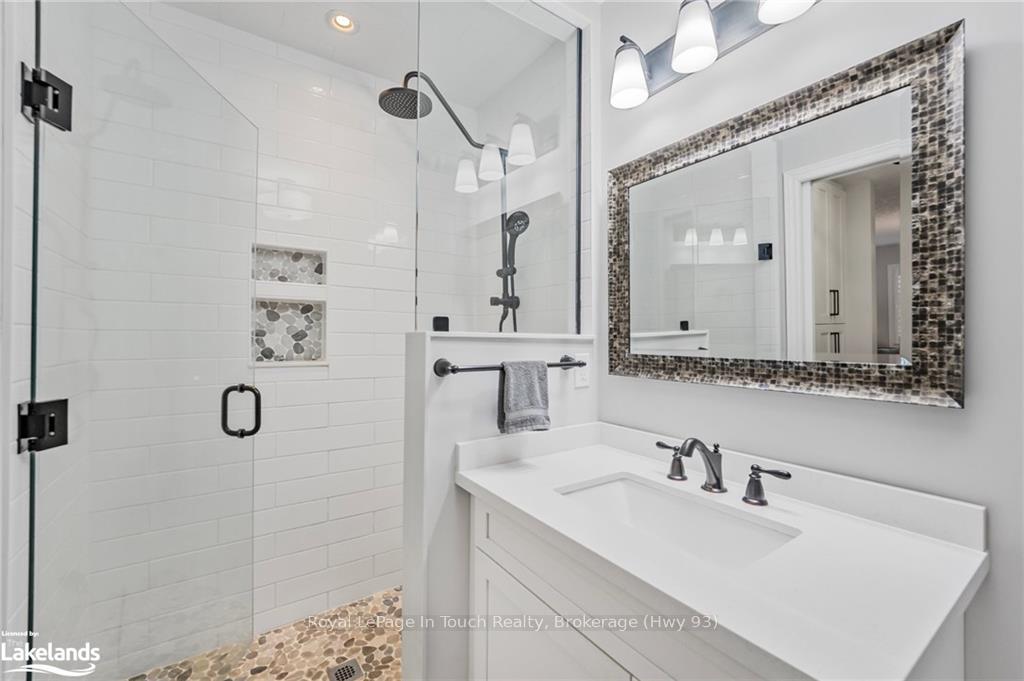 Photo 34 of 814 Jane Boulevard, Midland — HOMEH