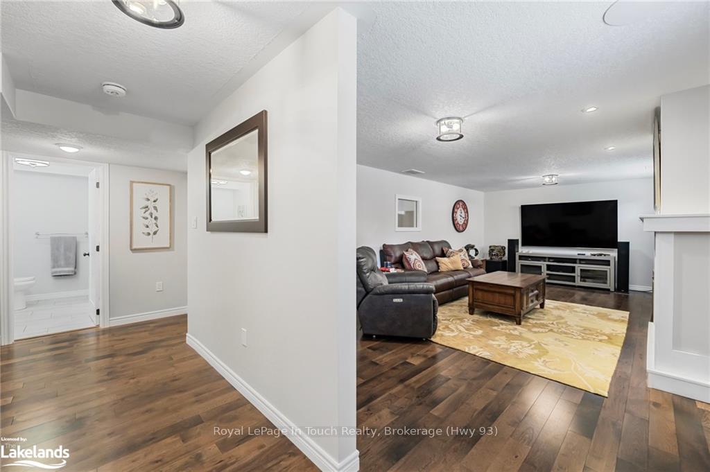 Photo 37 of 814 Jane Boulevard, Midland — HOMEH