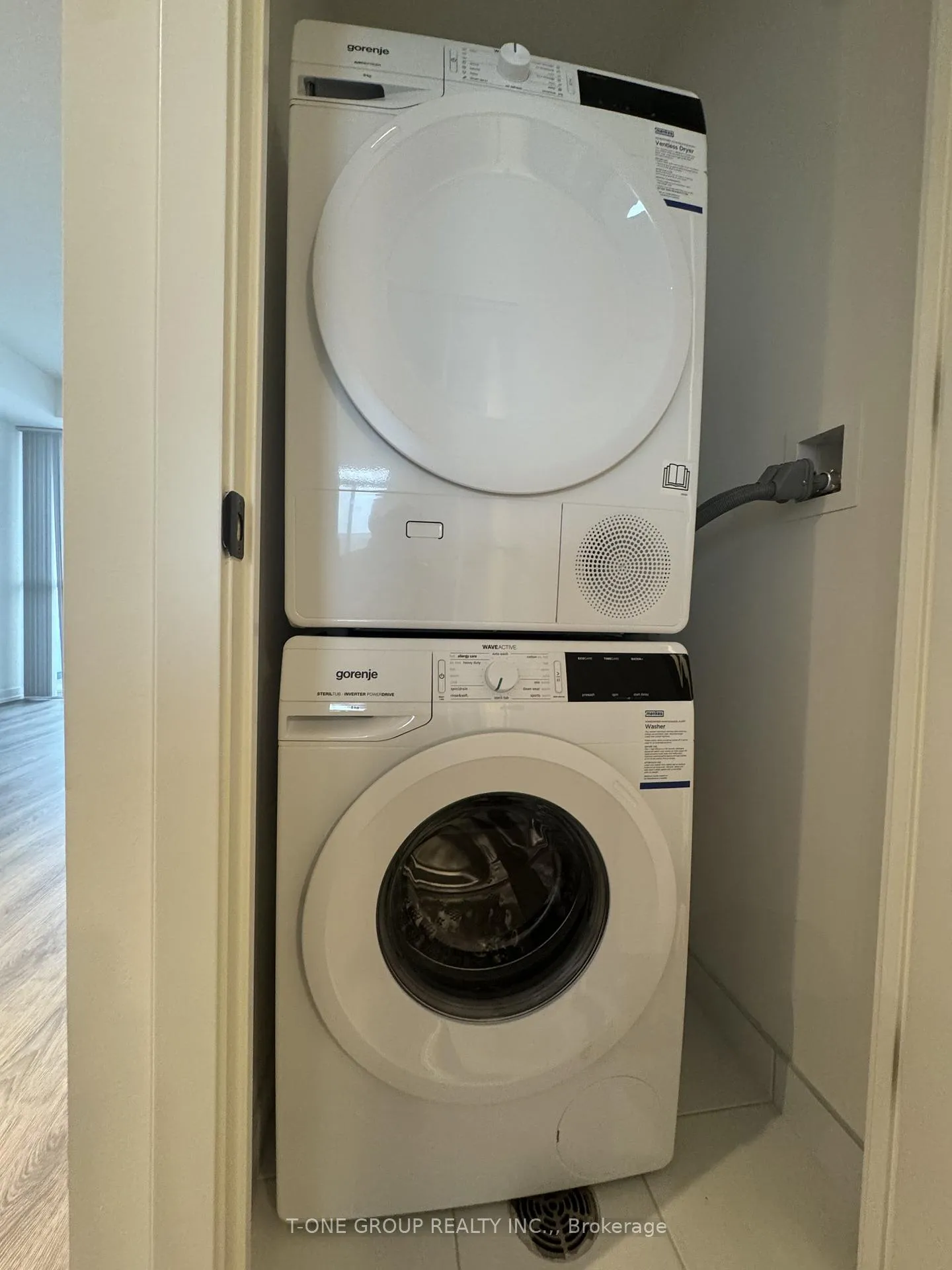 Photo 12 of Unit 2505, 8 Interchange Way, Vaughan, Vaughan Corporate Centre — HOMEH