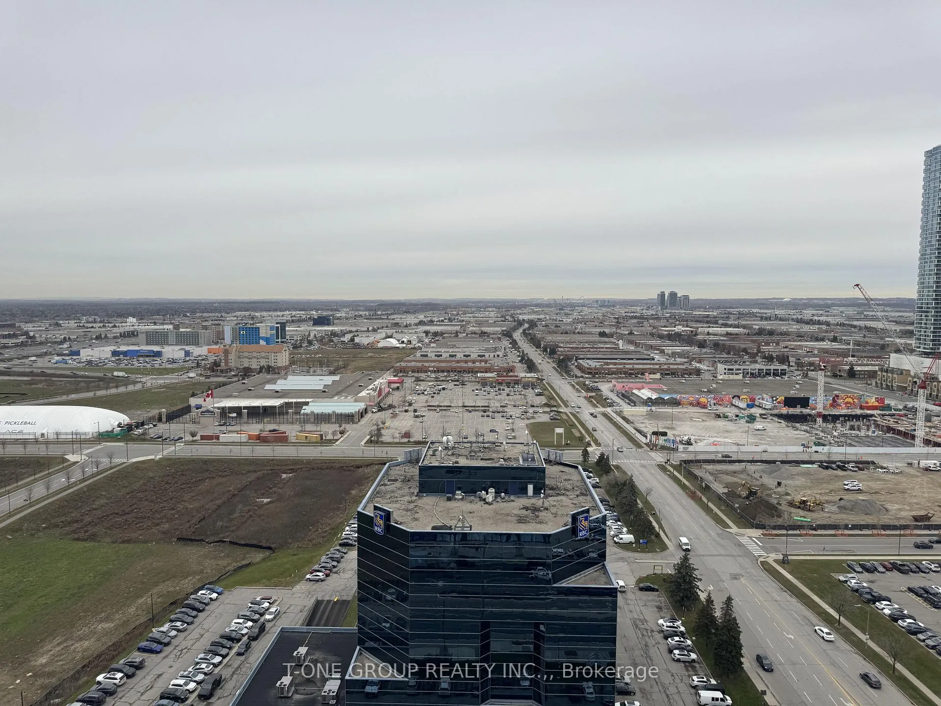 Photo 14 of Unit 2505, 8 Interchange Way, Vaughan, Vaughan Corporate Centre — HOMEH