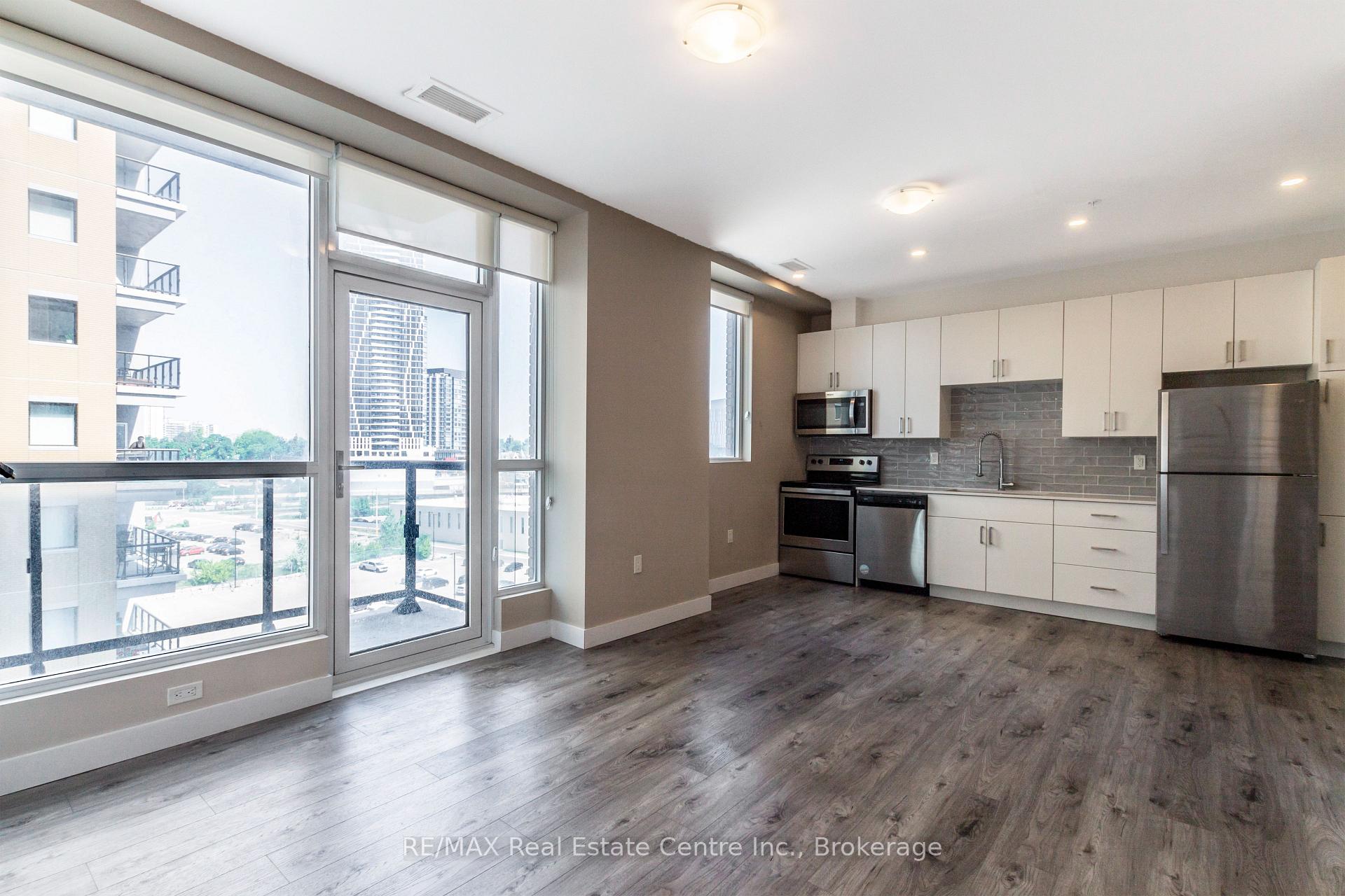 Photo 13 of Unit 803, 100 Garment Street, Kitchener — HOMEH