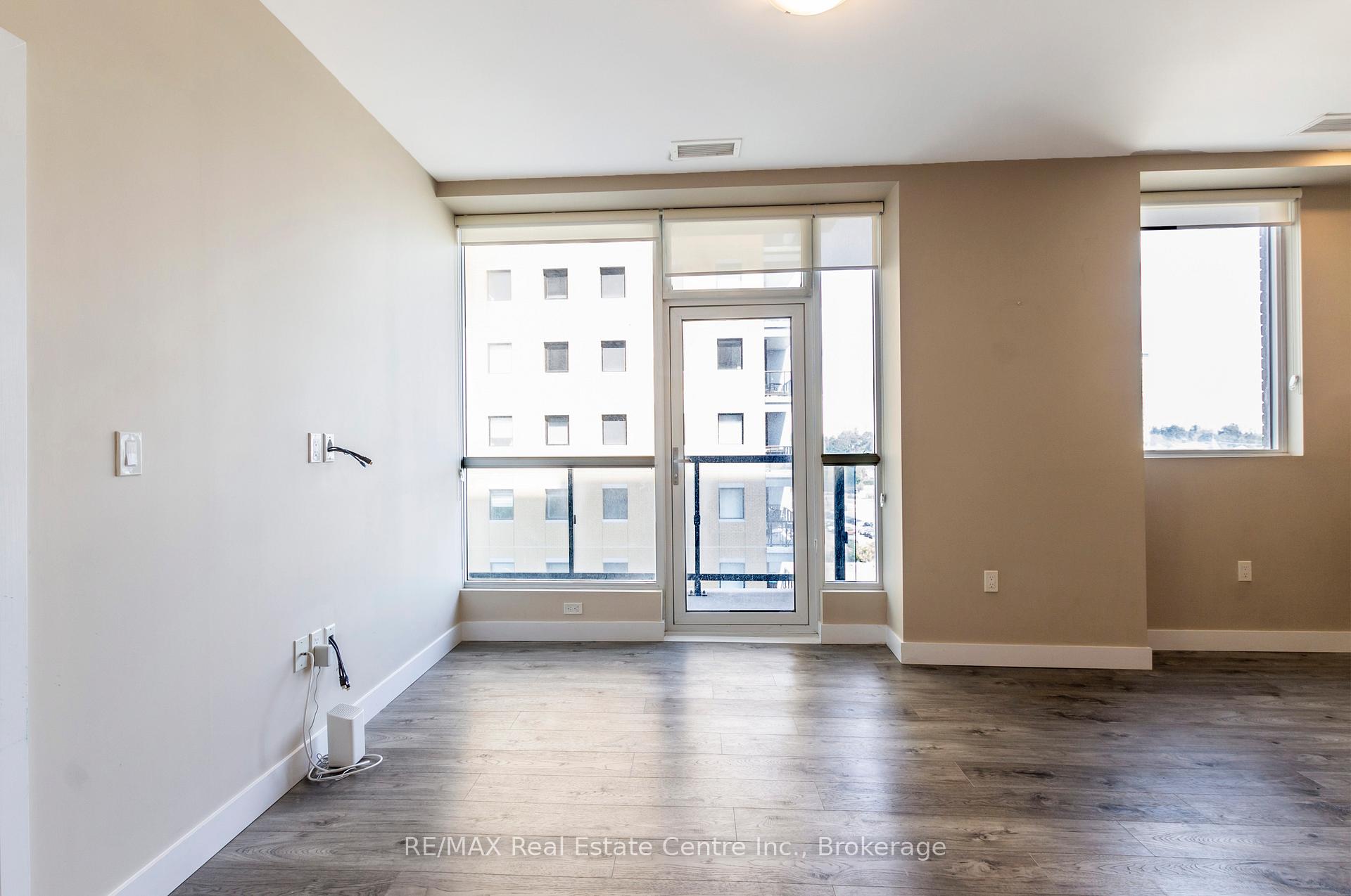 Photo 17 of Unit 803, 100 Garment Street, Kitchener — HOMEH
