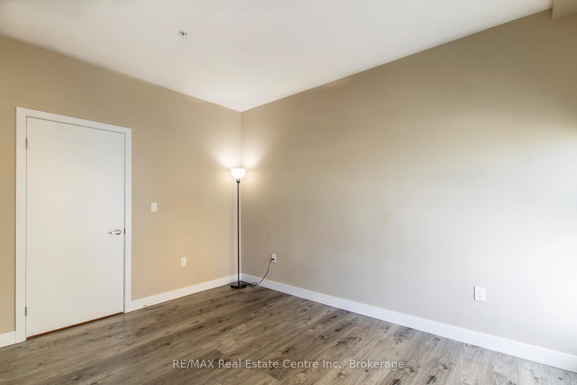 Photo 27 of Unit 803, 100 Garment Street, Kitchener — HOMEH
