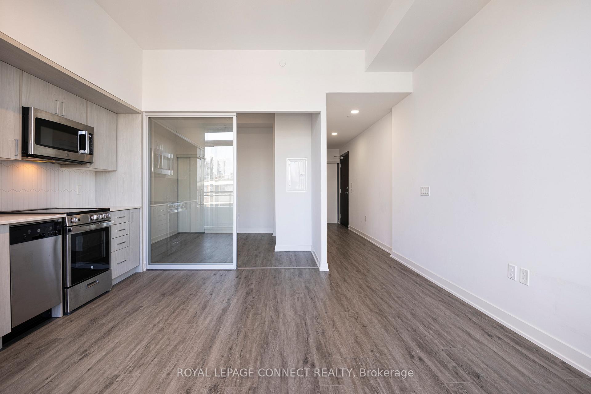 Photo 8 of Unit 708, 1 Cardiff Road, Toronto, Mount Pleasant East — HOMEH